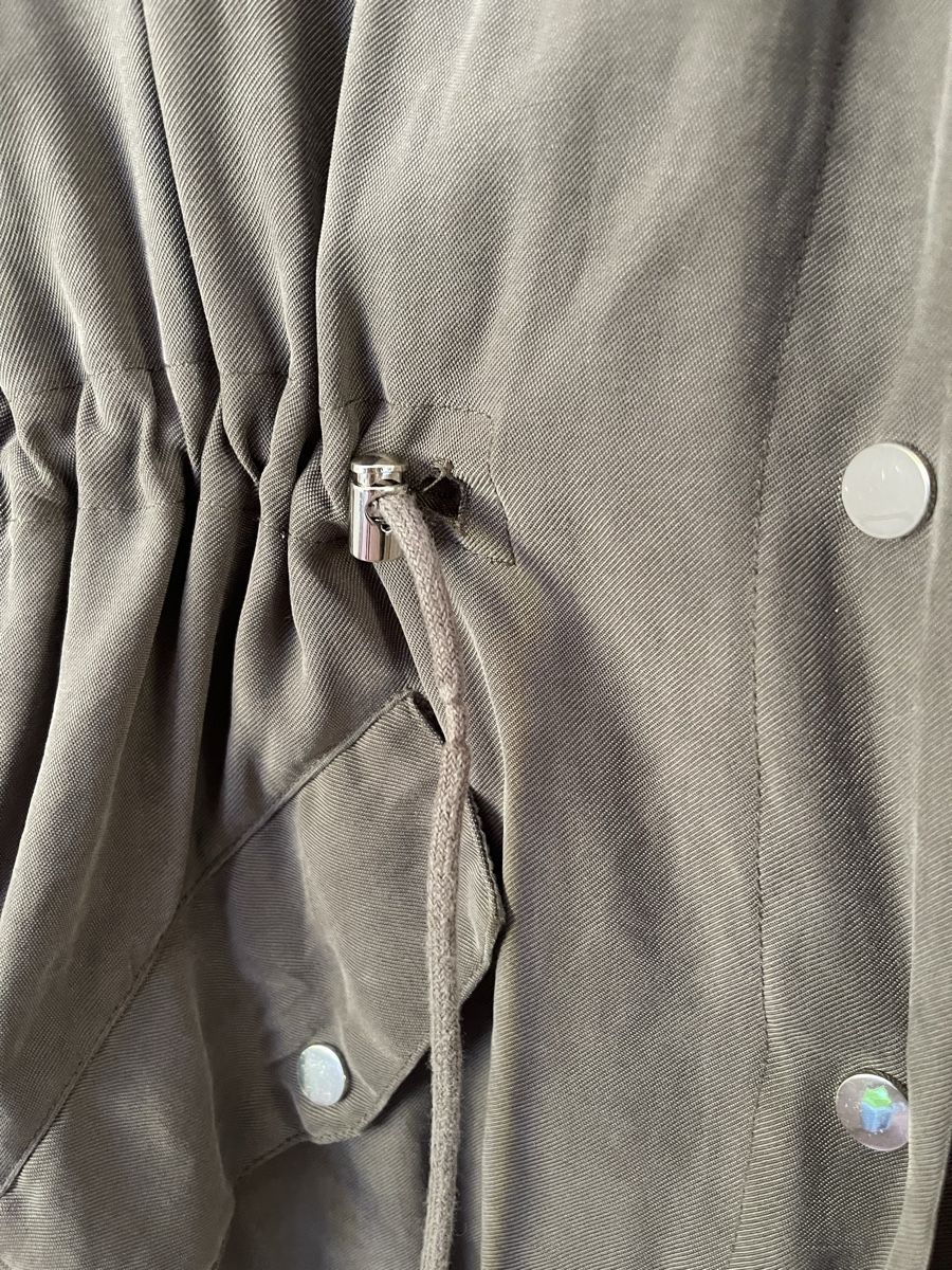 Zara Giacche: Zara Basic Utility-Jacke / Parka in Taupe/Khaki – Usato da Walchwil venduto da Jafra_Cosmetics 4