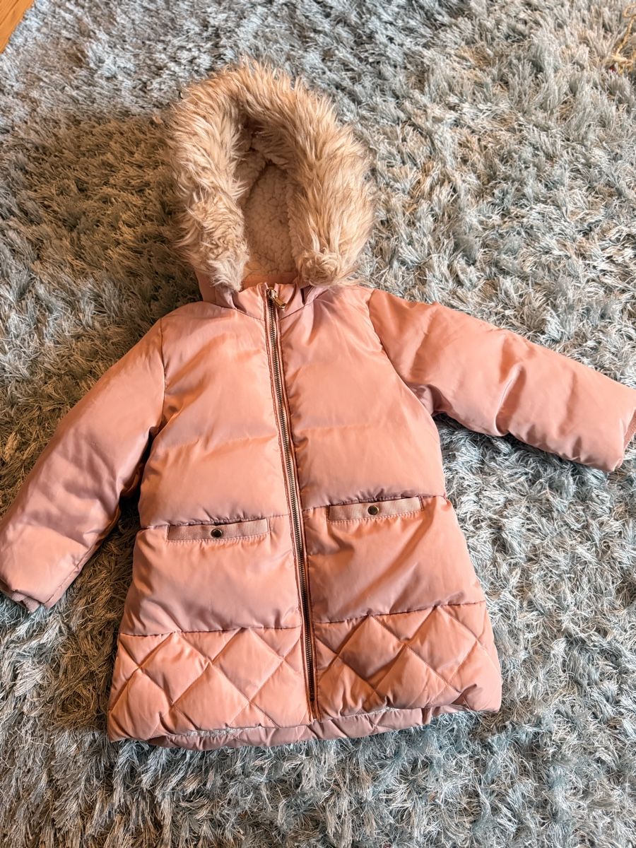 Giacche & Cappotti: Zara  Down Jacke – Usato da Amlikon-Bissegg venduto da Rose_Rose
