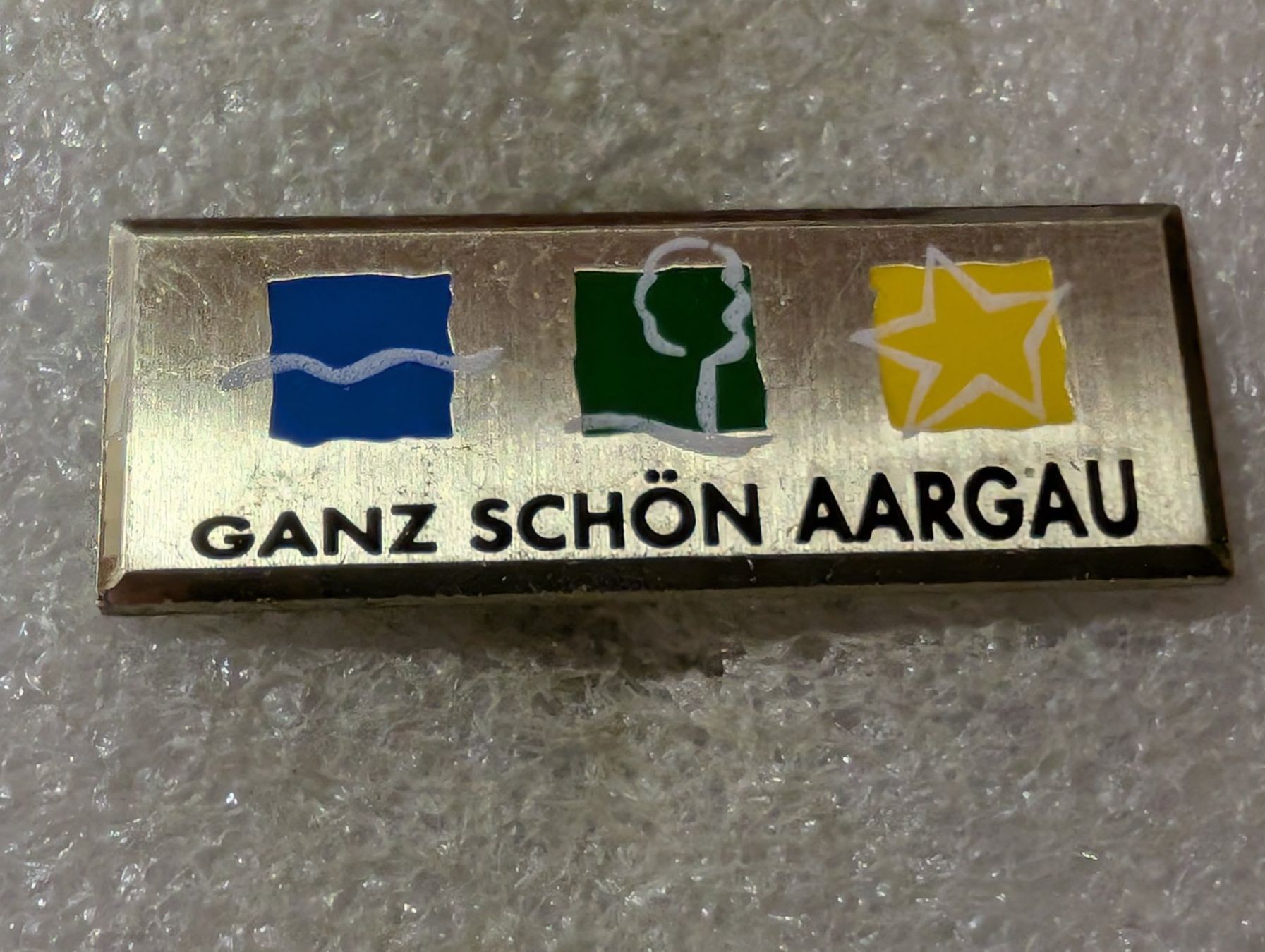 Placchette & Badge: Ansteckpin 180: Ganz schön Aargau – Usato da Oppligen venduto da Pin-Fall-Shop