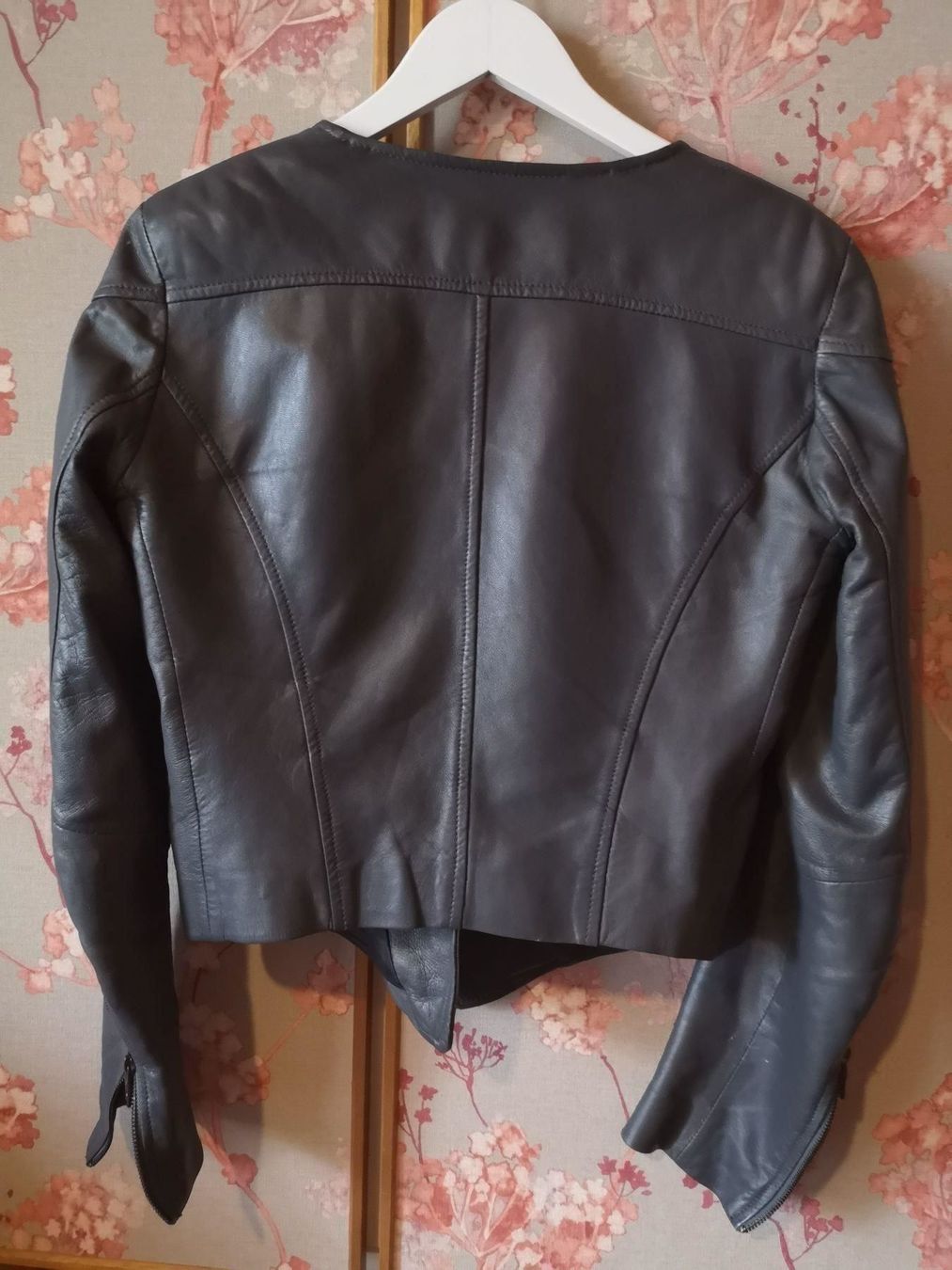 Calvin Klein Giacche: Damen Lederjacke Calvin Klein Gr. M – Usato da Oberwil BL venduto da Gutundsuperklein16 2