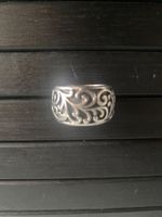 Massiver Vintage Silberring mit floralem Muster, 925