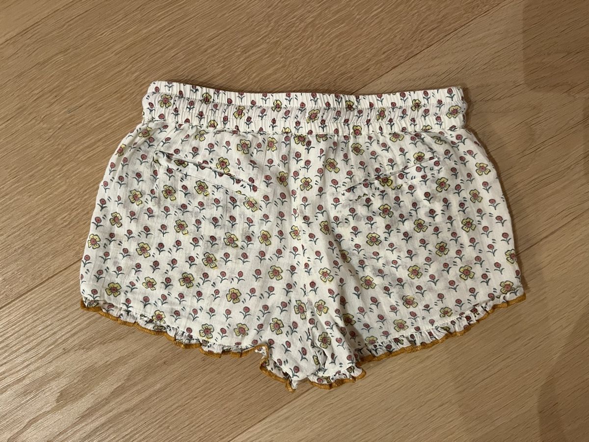 Pantaloni: Emile & Ida Floral Shorts - Size 6A - Summer – Usato da Planken venduto da R4gskL7 2