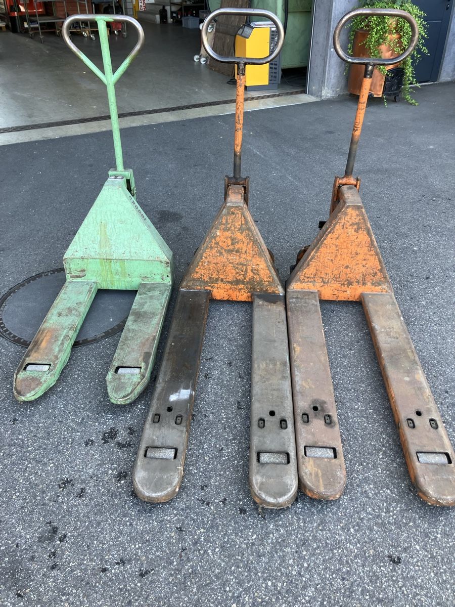 Gabelstapler & Hubwagen: Palettenrolli  – Gebraucht aus Uerkheim von Dealer-4813