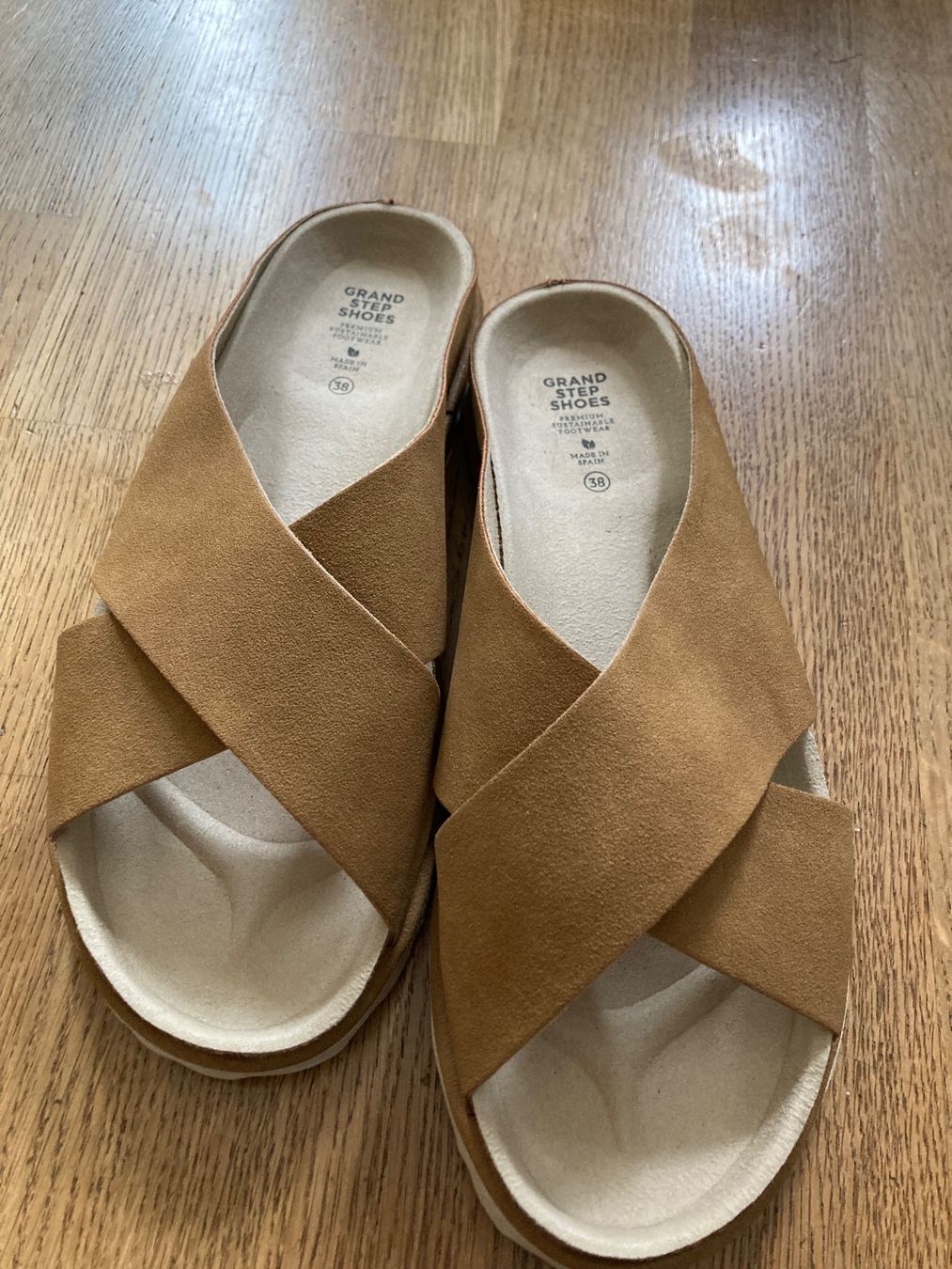 Scarpe da donna: Sandalen Größe 38 – Usato da Zürich venduto da Mauersegler 1