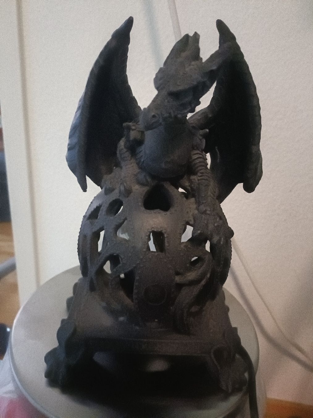Tutte le decorazioni: Dekorative Drachen-Kugel Lampe – Usato da Schinznach Bad venduto da knucker 1