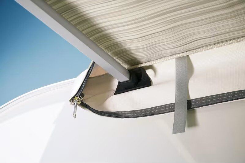 Thule Markisen: Thule Omnistor 1200, Mystic Grey, 400 cm – Gebraucht aus Wetzikon ZH von Stierli8610 2