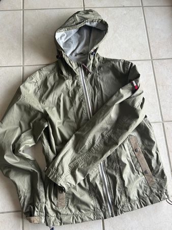Tommy Hilfiger Jacke Grösse M olivgrün hell