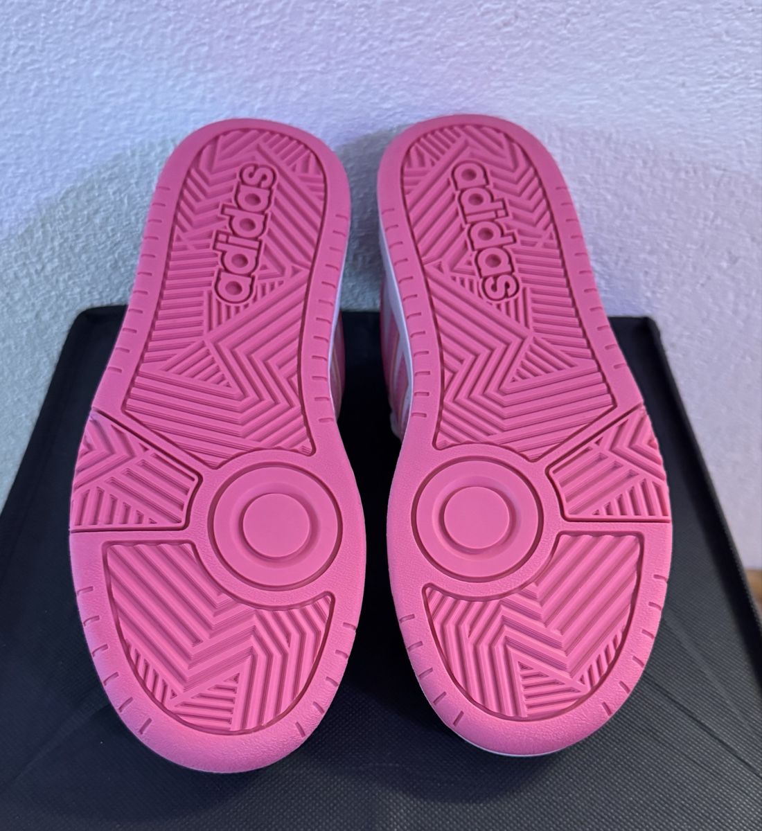 Adidas Scarpe da donna: Adidas Hoops Gr.38 2/3 (Neu) – Nuovo (secondo la descrizione) da Herisau venduto da Seyashop1 4