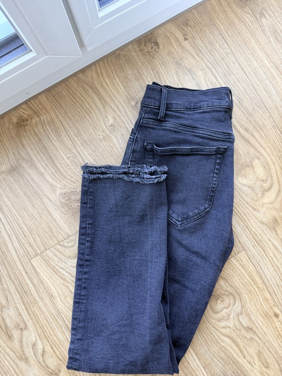Jeans: Sandro Jeans, Schwarz Grösse 36 – Usato da Egg b. Zürich venduto da sanaxenia 3