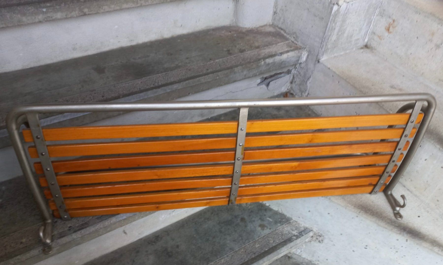Garderobe: antike Gepäckablage Eisenbahn Garderobe – Gebraucht aus Burgdorf von glasrabe01 2