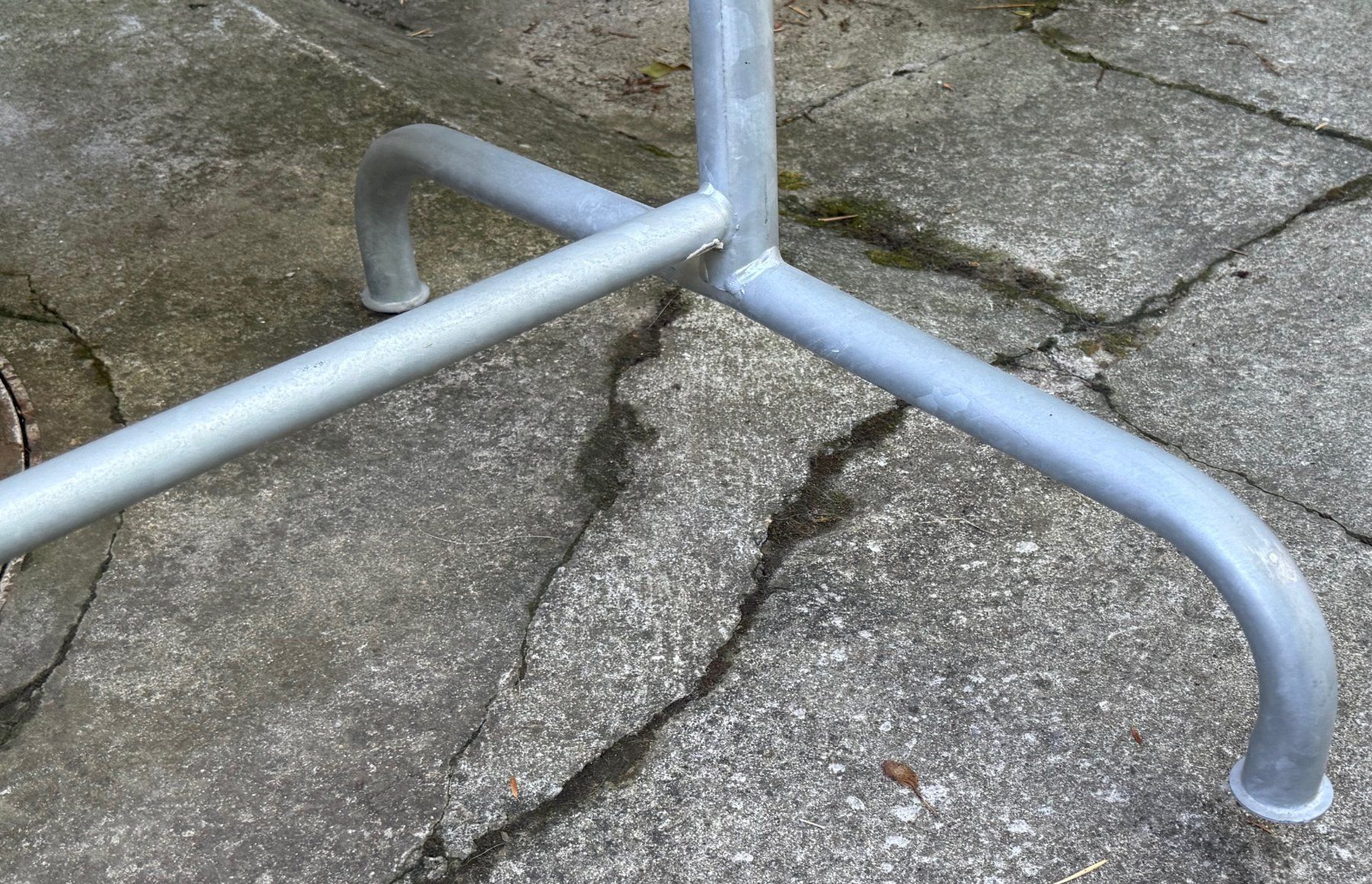 Schaffner Tische: Schaffner Rigi Tisch // 140 × 80 cm – Gebraucht aus Schinznach-Dorf von un.ding 9
