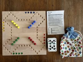 DOG SPIEL HOLZ komplett, Handarbeit