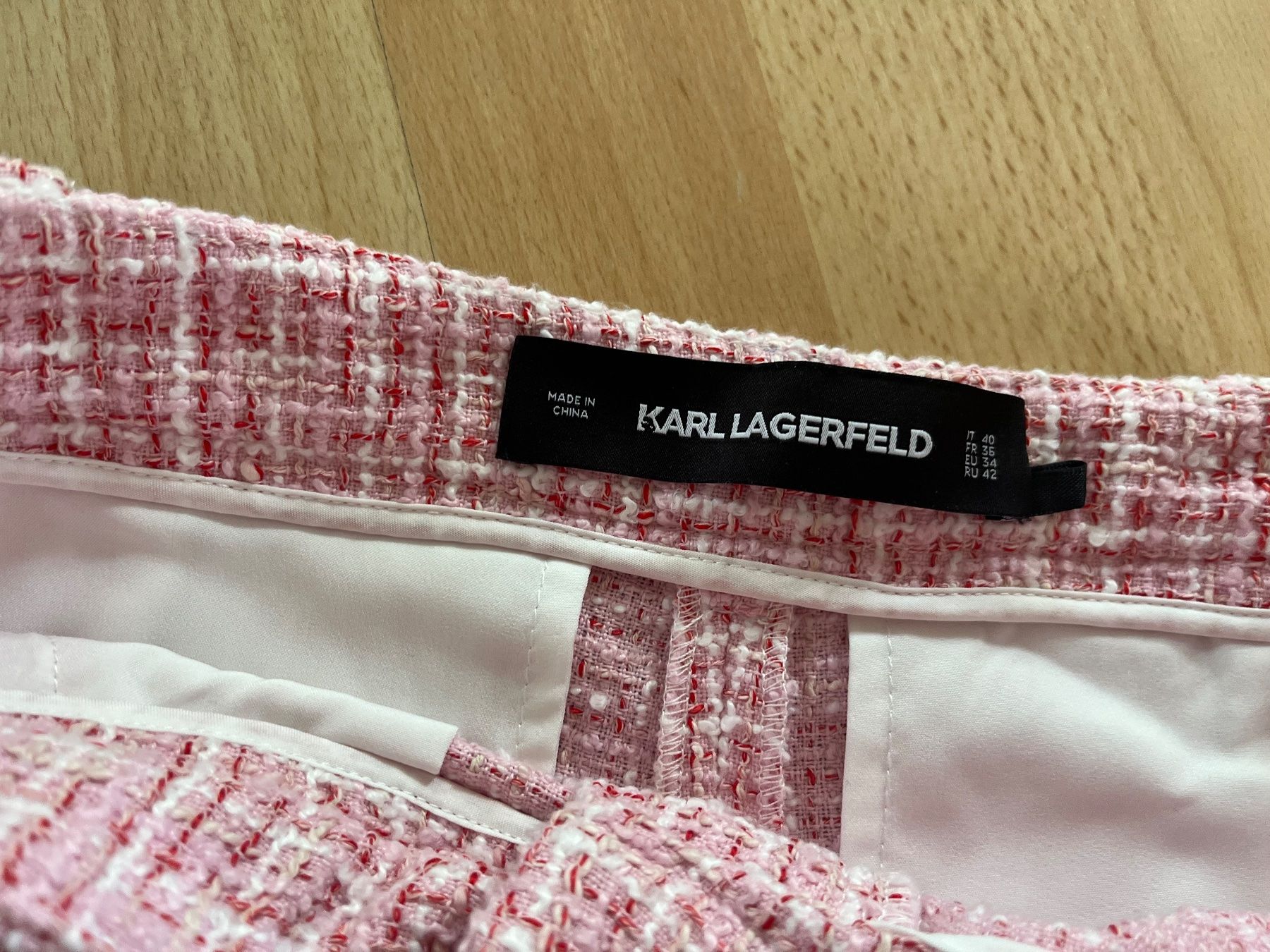 Karl Lagerfeld Pantaloni: original karl lagerfeld short - pink - grösse 36 – Usato da Schwerzenbach venduto da starsearch 3