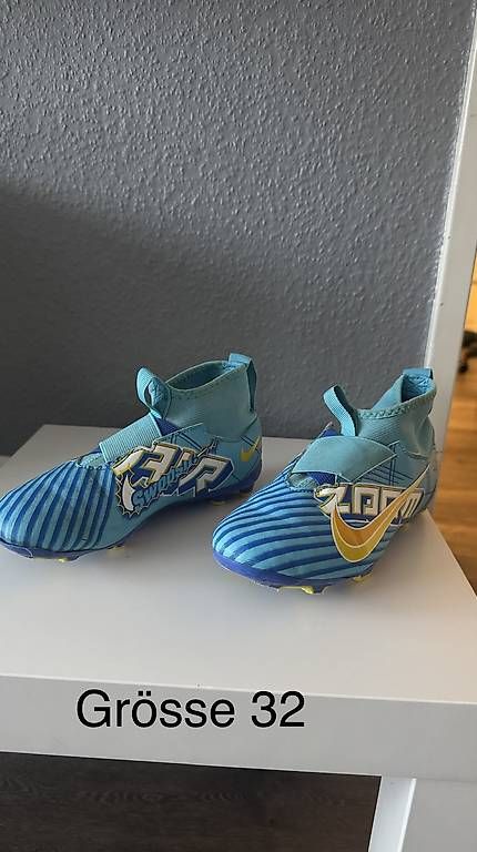 Scarpe da uomo: Fussballschuhe – Usato da Ebikon venduto da prenqajf