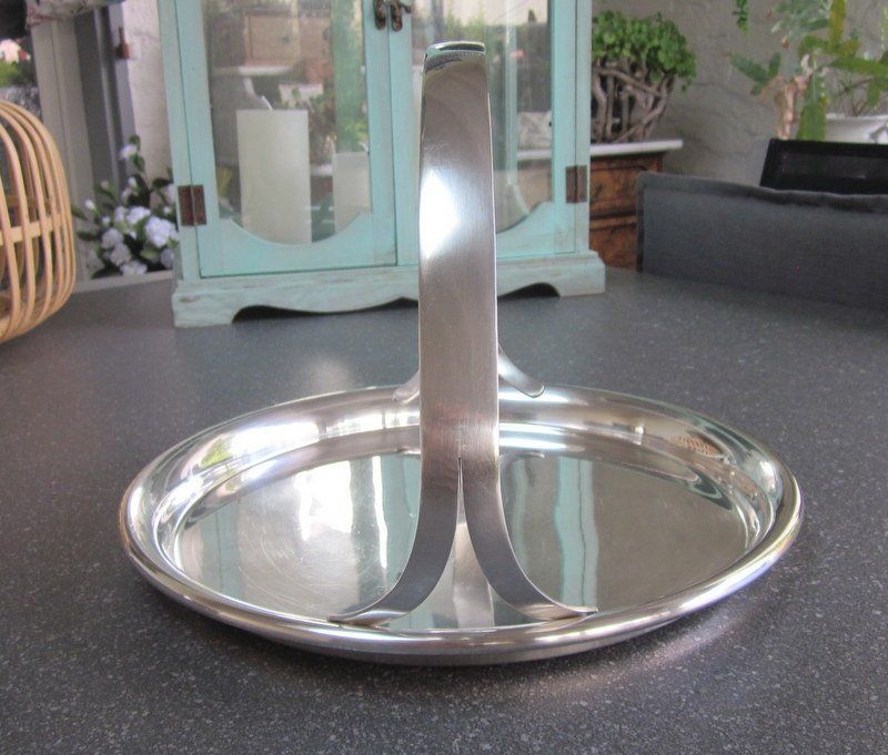 Plateaux: Versilbertes Henkel-Tablett, Henkelschale, D=29 cm – D'occasion à Bischofszell par raika 2