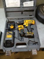 DeWalt Akku-Bohrschrauber Set 10.8V inkl. Koffer gebraucht