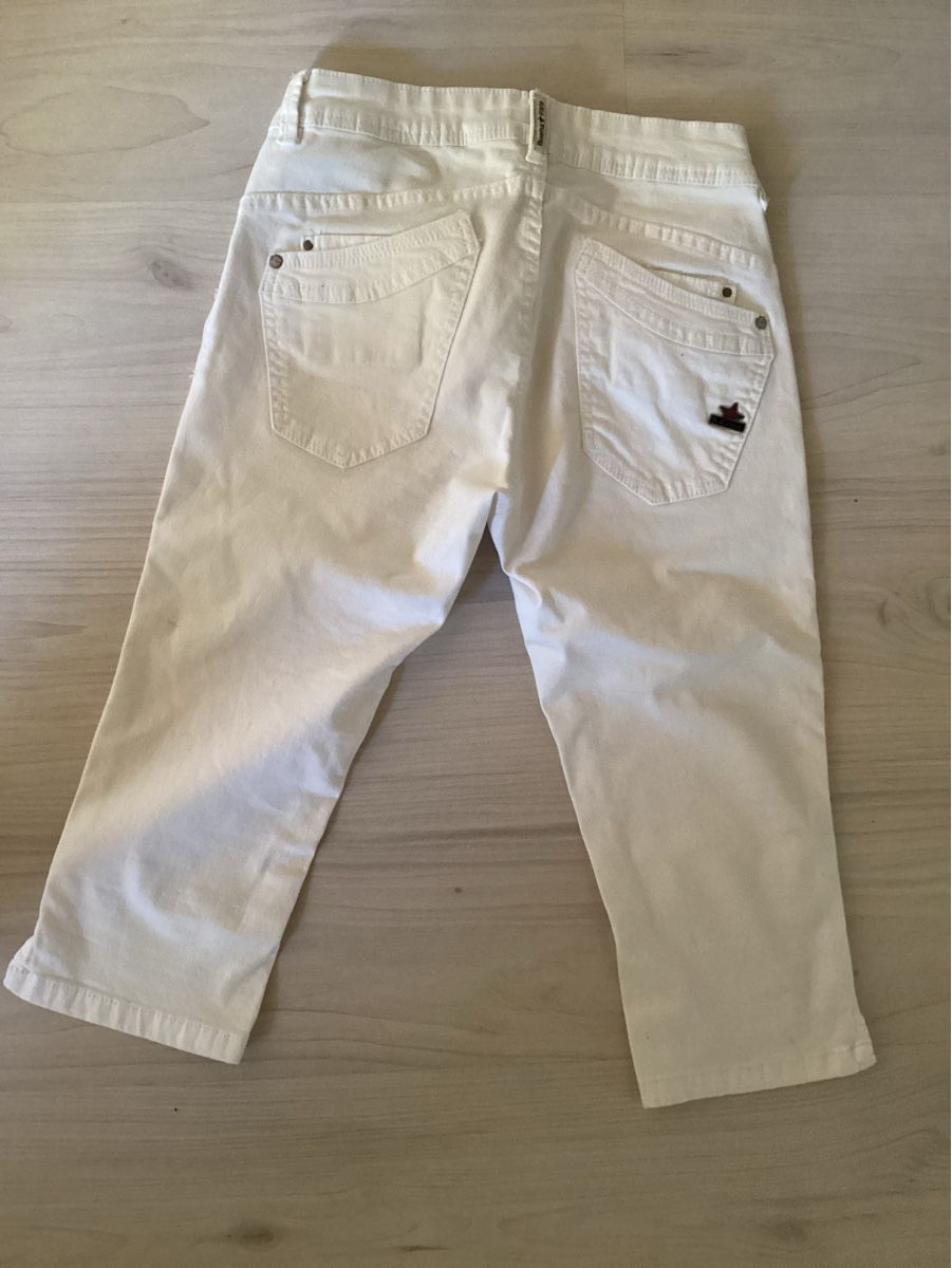 Buena Vista Jeans: Damenhose weiss XXS  – Usato da Steckborn venduto da smilla70 1