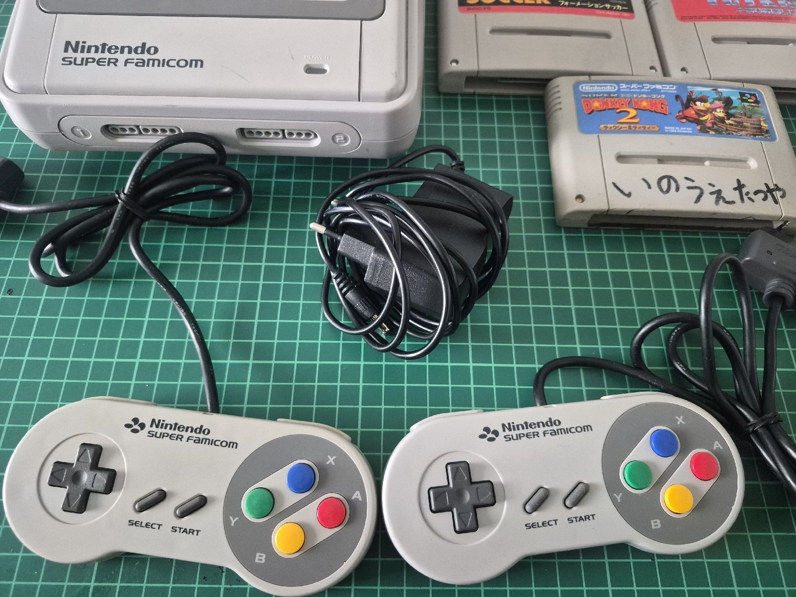 Nintendo Console: Nintendo Super Famicom Console, 2 Controllers & 5 Games SNES – Usato da Meyrin venduto da Retro-GZ 4