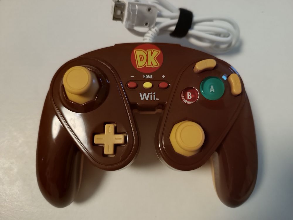 Donkey Kong Wired Fight Pad | Kaufen auf Ricardo