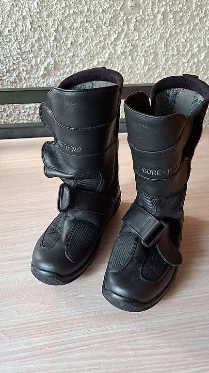 Scarpe da uomo: Core-Tex Motorrad Stiefel  – Usato da Wettingen venduto da Wett91