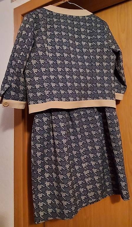 Kleider: Kleid mit passendem Blazer – Gebraucht aus Nürensdorf von conceicao74 3