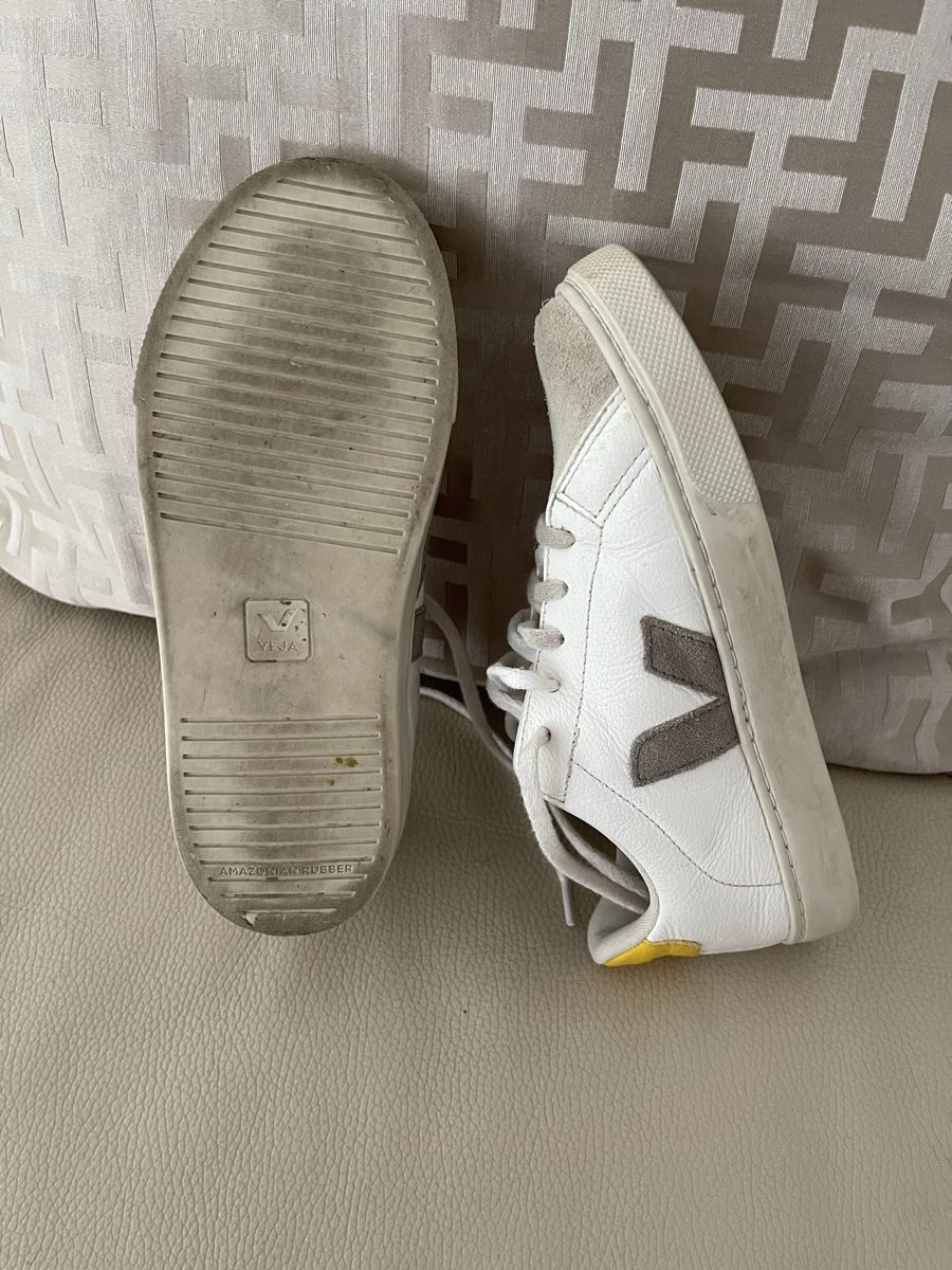 Veja Scarpe per ragazzi: Veja Kinder Sneakers Turnschuhe Gr. 34 – Usato da Wichtrach venduto da Adriana222 3