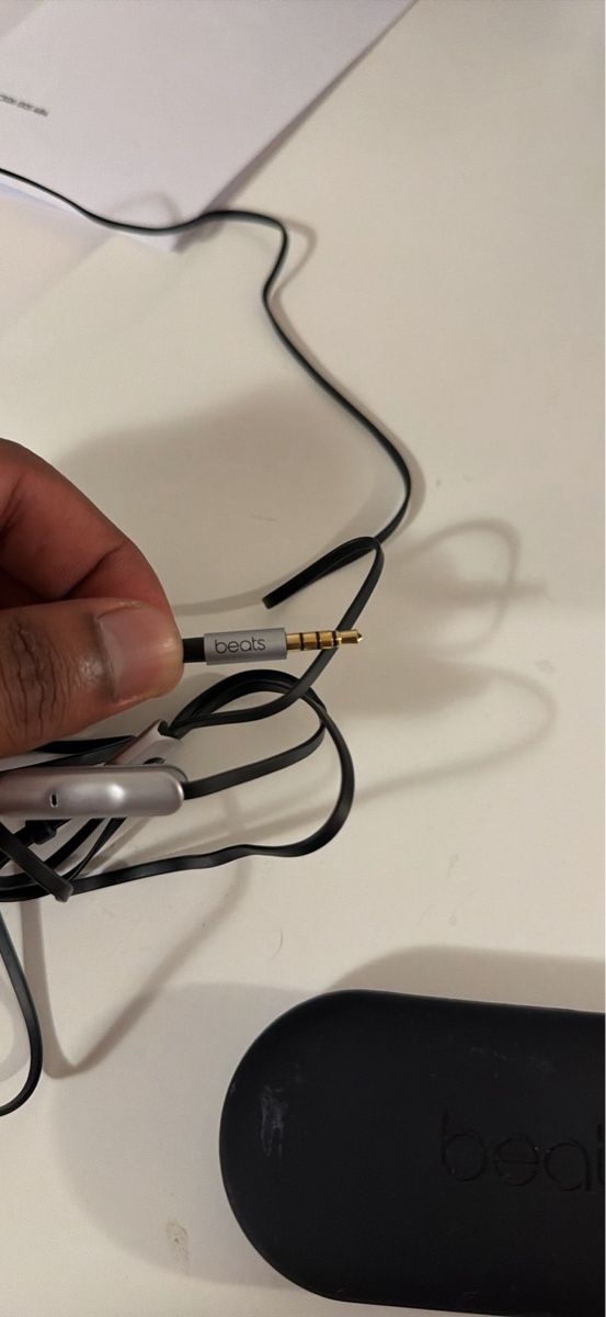 Beats Cuffie: BEATS Headsets NEU – Nuovo e nell'imballaggio originale da Dällikon venduto da YOTECH 2