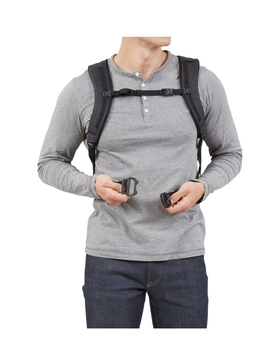 Rucksäcke: Thule Aion 32 Rucksack – Gebraucht aus Küsnacht ZH von Manie1 7