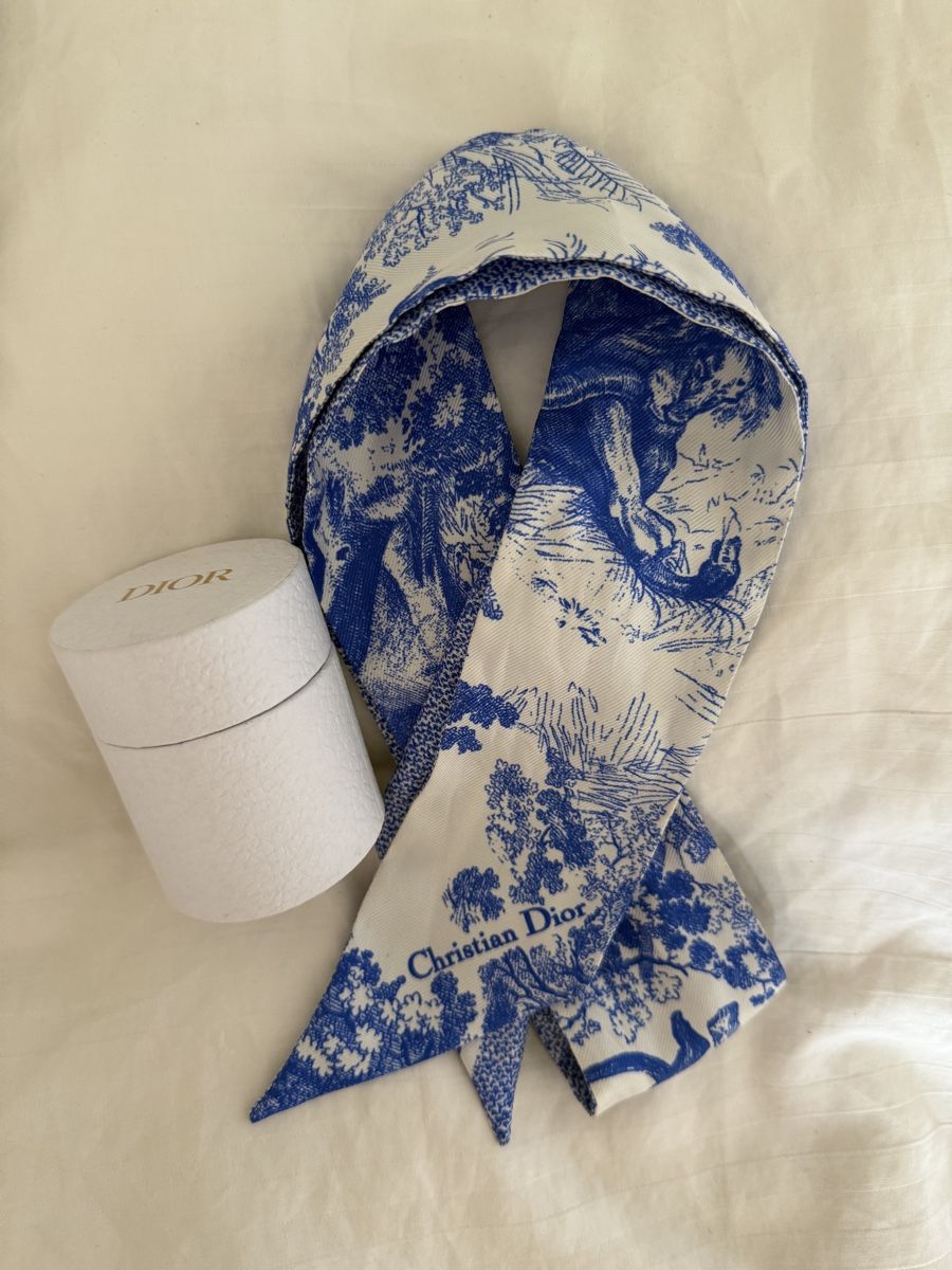 Dior Foulard & Sciarpe: Dior Capri Mitzah Tuch – Nuovo e nell'imballaggio originale da Basel venduto da luc_tld6