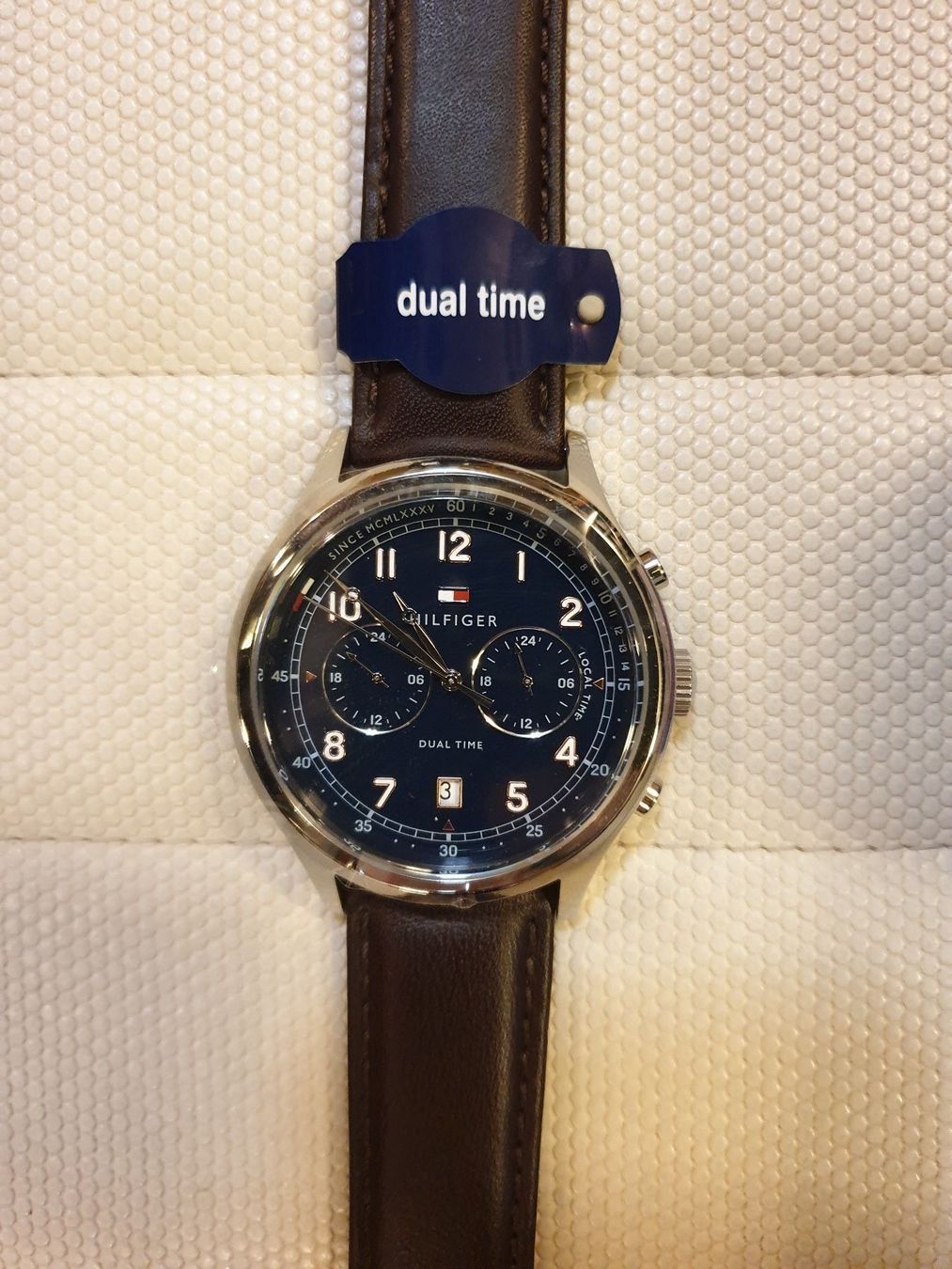Tommy Hilfiger Orologi: TOMMY HILFIGER HERREN ARMBANDUHR / D1 – Nuovo e nell'imballaggio originale da Zürich venduto da LIQUIDATOR.CP 1
