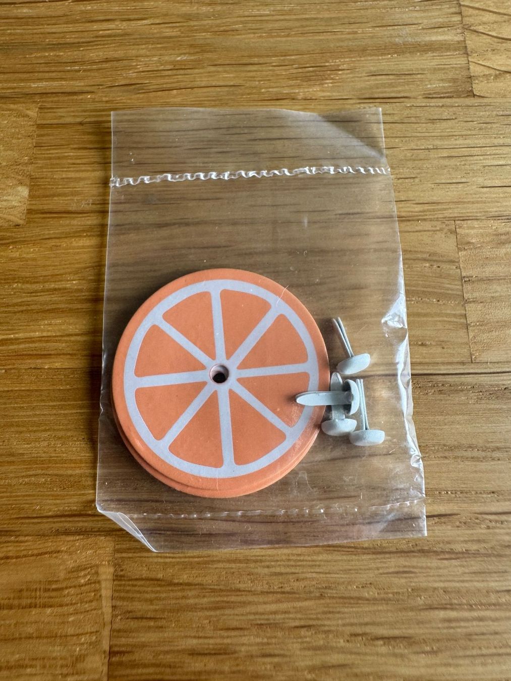 Bastelsets: Brads "Orange" - P – Neu (gemäss Beschreibung) aus Neukirch (Egnach) von muolen
