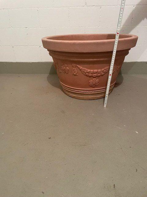 Vasi per fiori: Pflanzentopf Kunststoff – Usato da Stäfa venduto da Indi59