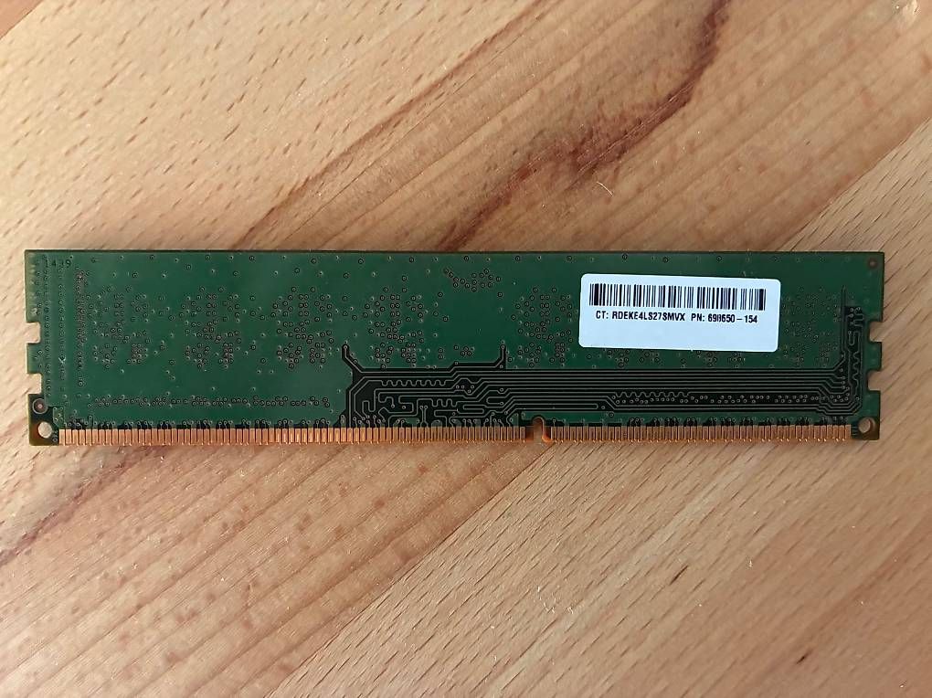 Memoria / RAM: Samsung DDR3 4 Gb PC3-12800 – Usato da Hirzel venduto da mak_9tmr 1
