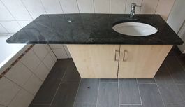 Waschtisch mit Granitplatte schwarz und Unterbau 2-Türig