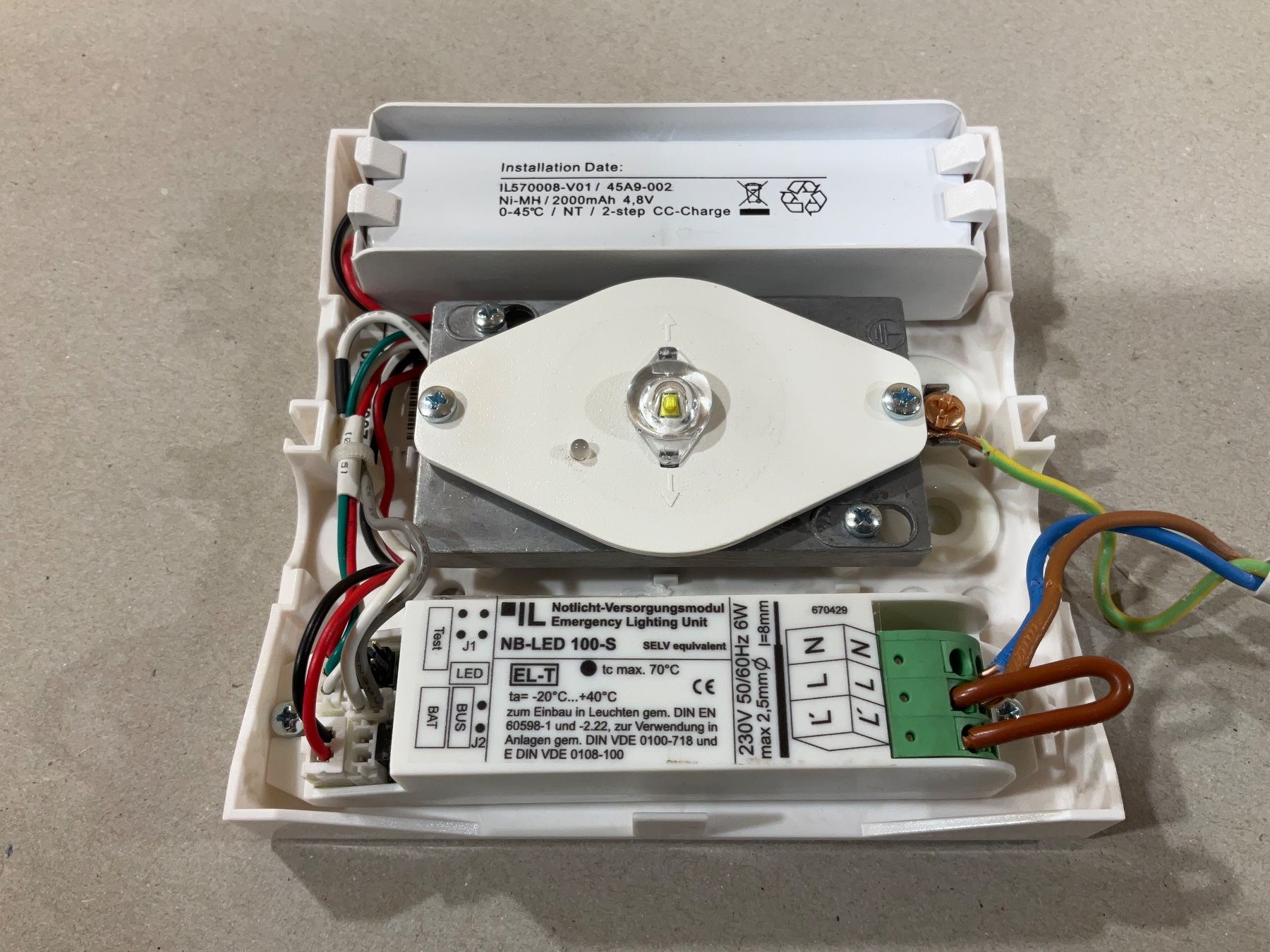 Lampade: Posten 24Stk Gesitrel TIMON Sicherheitsleuchte LED – Usato da Derendingen venduto da Meisterstuecke 6