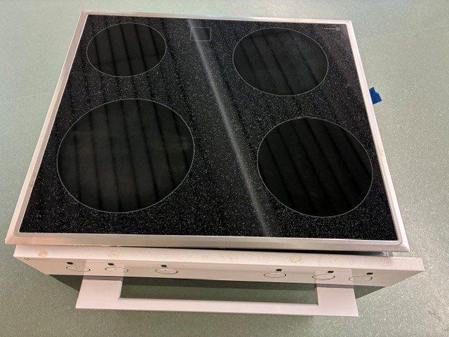 Electrolux Fours: Zu Verkaufen Backofen mit Keramikkochfeld – D'occasion à Schönholzerswilen par Erwin026 3