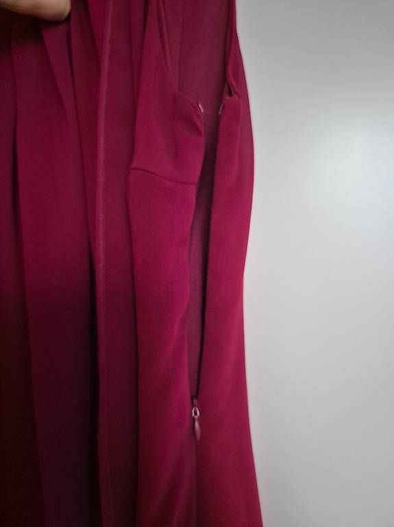 Vestiti: Kleid Bordeauxrot Grösse 44 – Usato da Ballwil venduto da nadiiiih 3