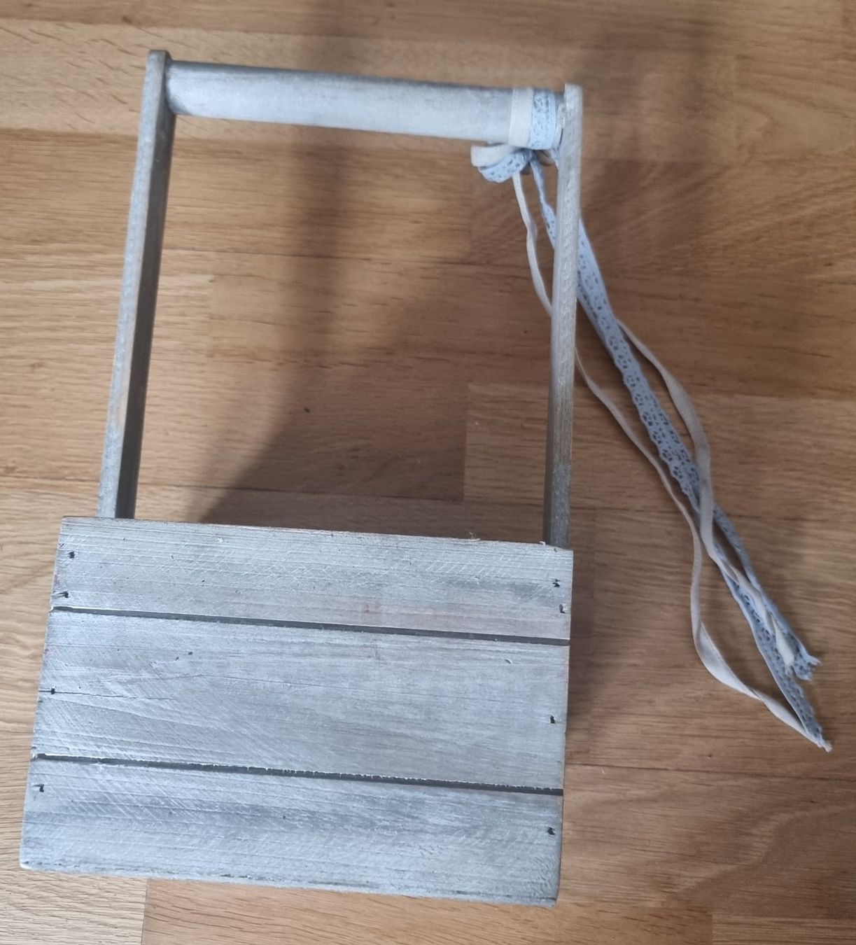 Sonstiges für Haushalt & Wohnen: Petit panier en bois avec inscription – Gebraucht aus Court von Jovi2 3