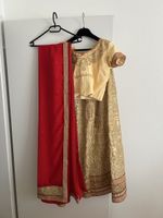 Komplettes Sari in gold/rot - M