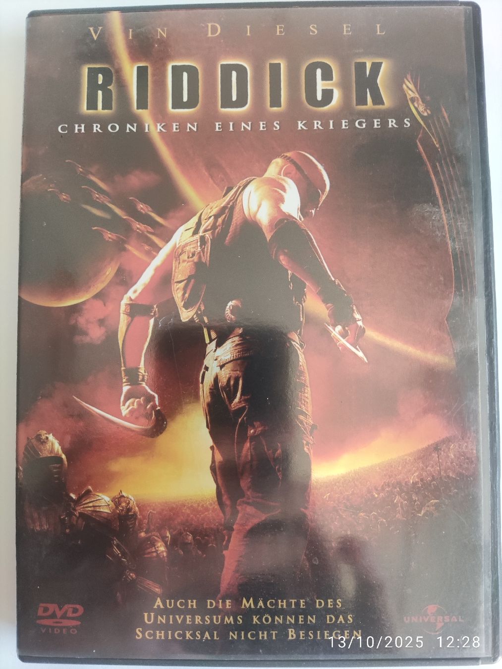 Tous les DVDs: Riddick - Chroniken eines Kriegers – D'occasion à Basel par Alacant
