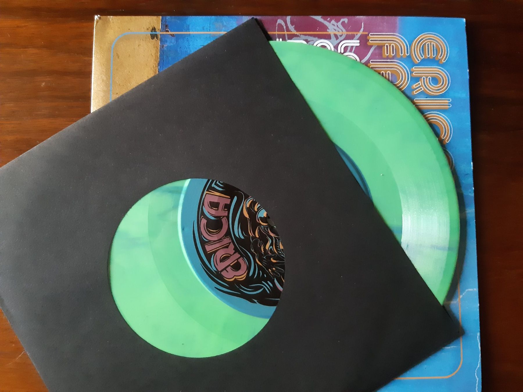 Dischi in vinile: Erica Falls - Let's get down tonight (7") – Usato da Verscio venduto da giamma1985 2
