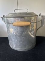 Vintage Blech - Topf mit Deckel und Holzgriff  10Liter