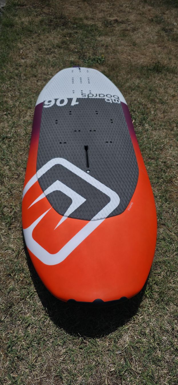 Surfboards & Schwimmbrette: planche multi fonctions MB Basilisk 106 – Gebraucht aus Romanel-sur-Lausanne von Gerco60 3