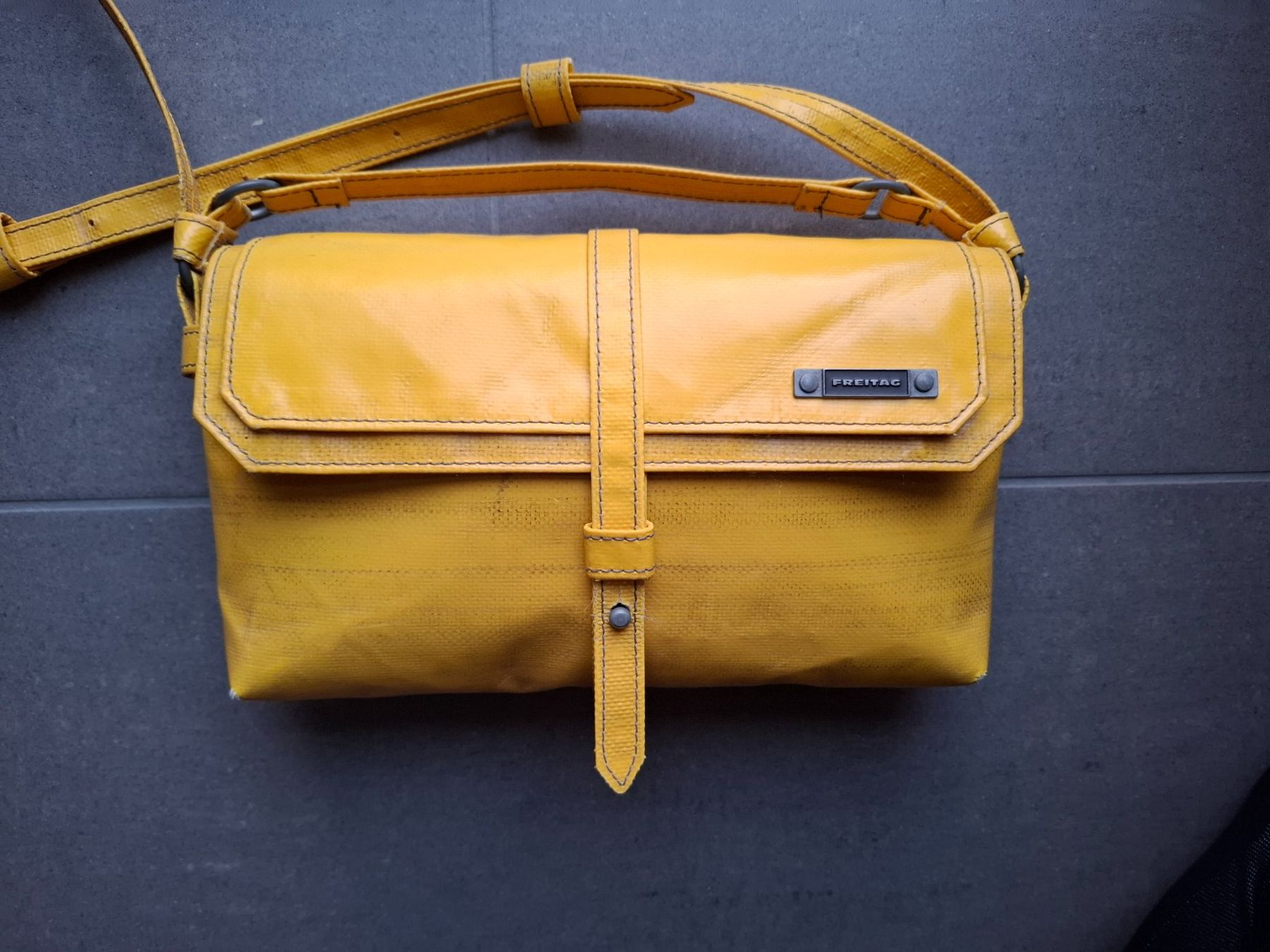 Freitag Taschen: Freitag Tasche Ottendorfer – Gebraucht aus Richterswil von Nayli96 1