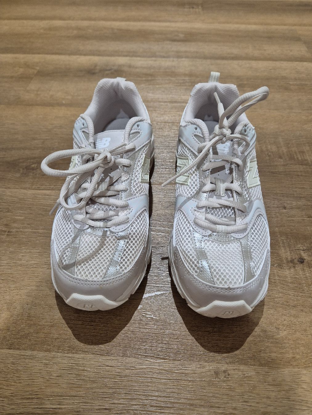 New Balance Scarpe da donna: New Balance Sneaker 530 – Nuovo (secondo la descrizione) da Niederhelfenschwil venduto da usa001 1