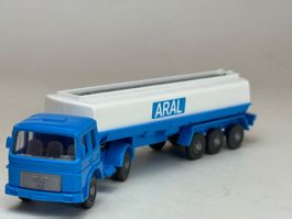 GB1- Wiking MAN Tanksattelzug Aral