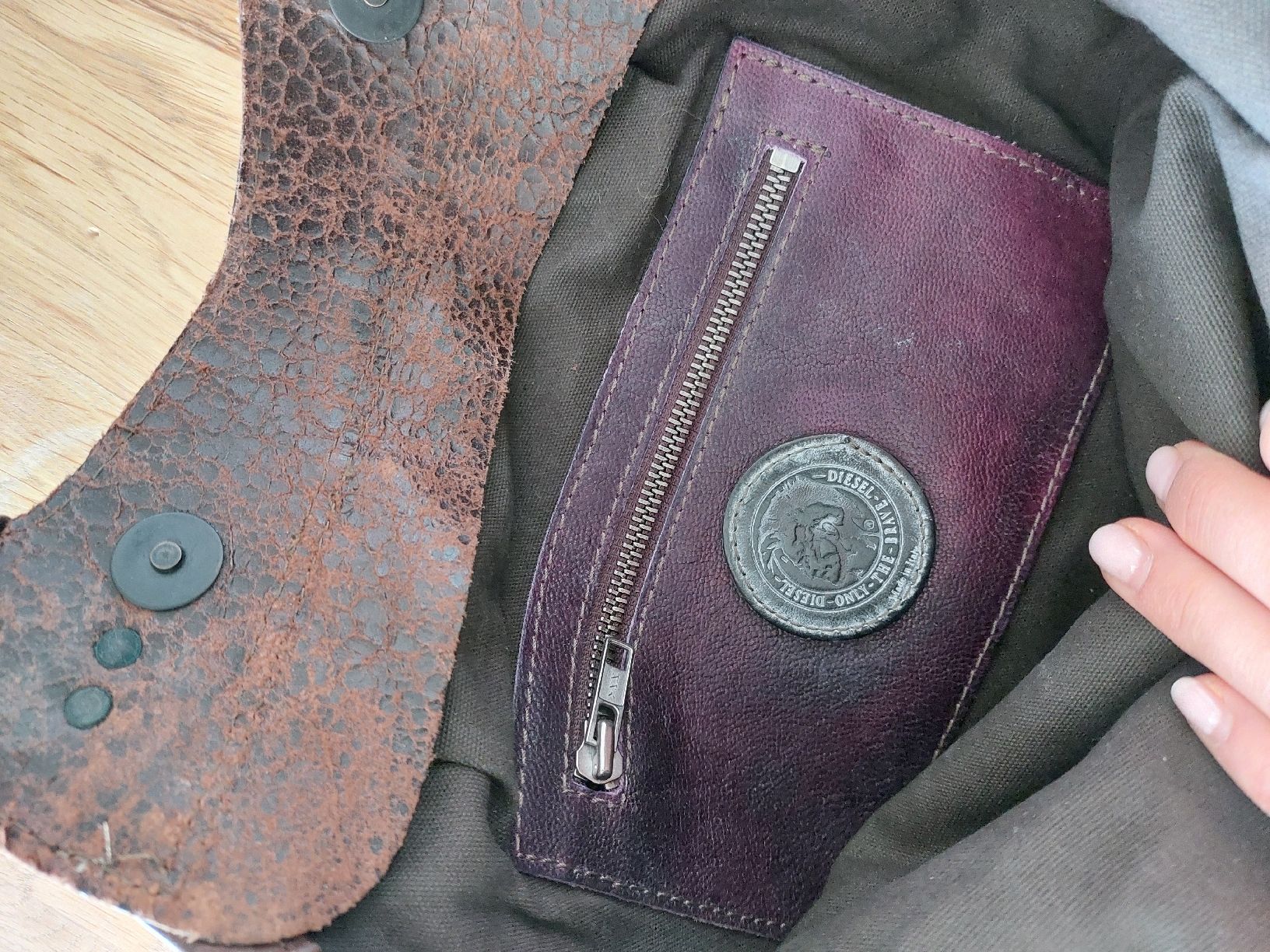 Diesel Borse da donna: Diesel Lederhandtasche violet – Usato da Horgen venduto da prinza 5