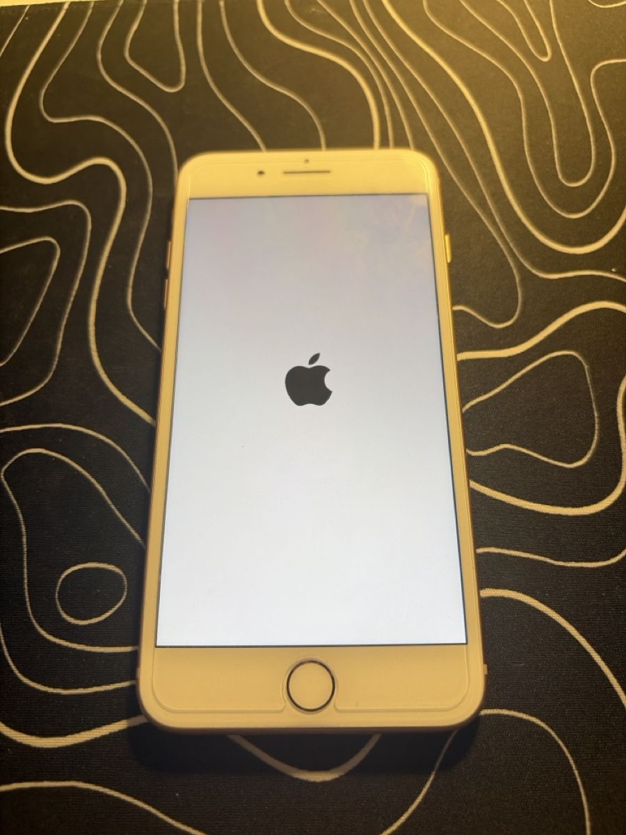 Apple Telefoni cellulari / Smartphones: iPhone 8 Plus 256GB Rose Gold – Usato da Marly venduto da snm_ry85 1