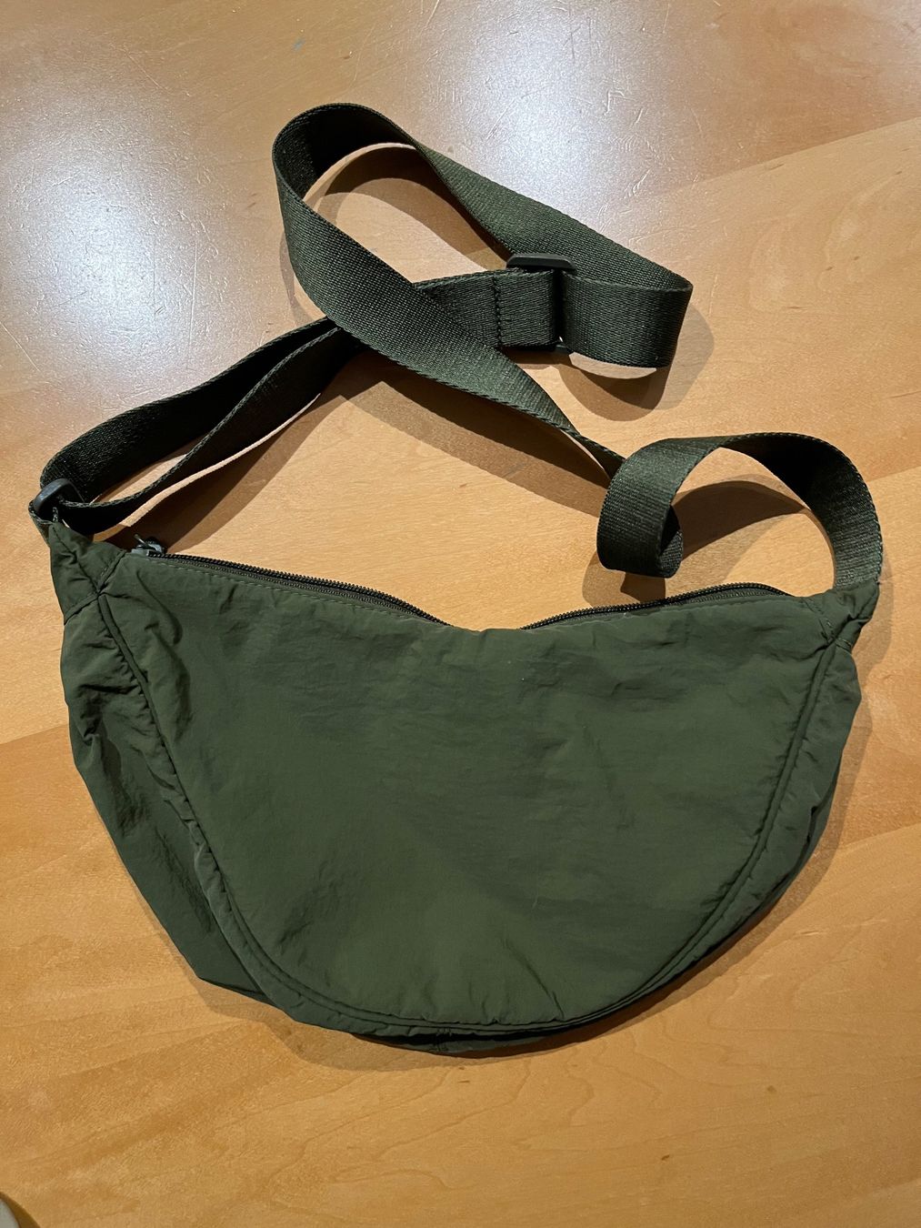 Uniqlo Borse: Tasche von uniqluo – Usato da Ziefen venduto da Madame1982