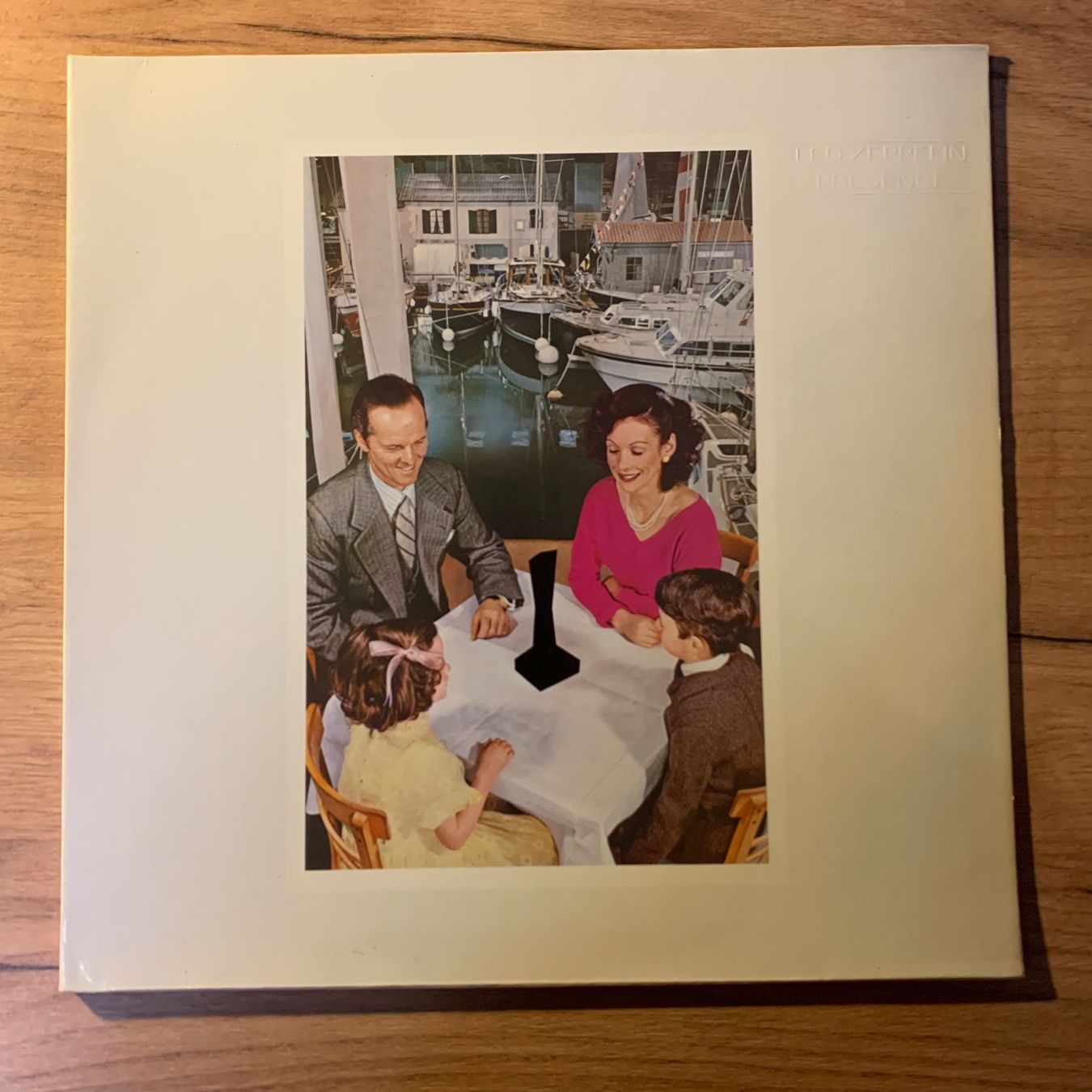 Vinyles: LED ZEPPELIN - PRESENCE...RE GER...VG+/EX – D'occasion à Gals par Diskopatshop